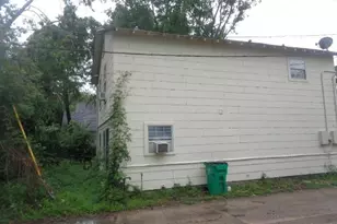 3230 Ohio St, Baytown, TX 77520 - Photo 11