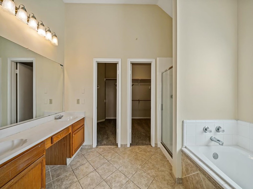 17635 Glenmark Dr, Houston TX  77084-7602 exterior