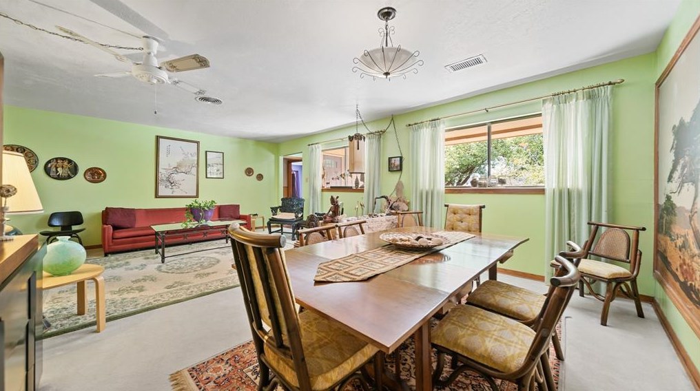 4514 Mcdermed Dr, Houston TX  77025-5401 exterior