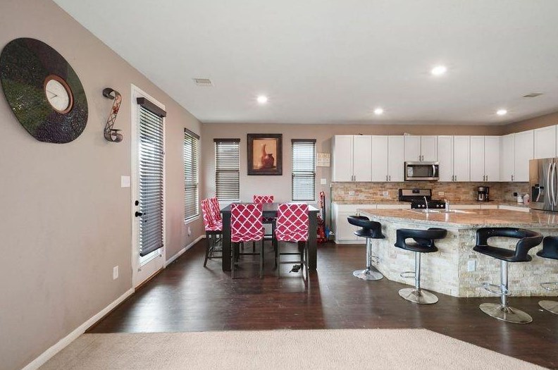 4031 Fernglade Dr, Houston TX  77068 exterior