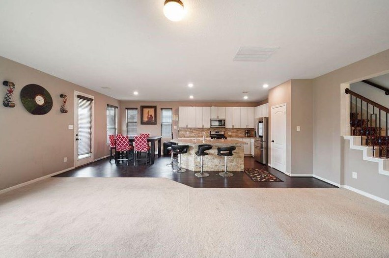 4031 Fernglade Dr, Houston TX  77068 exterior