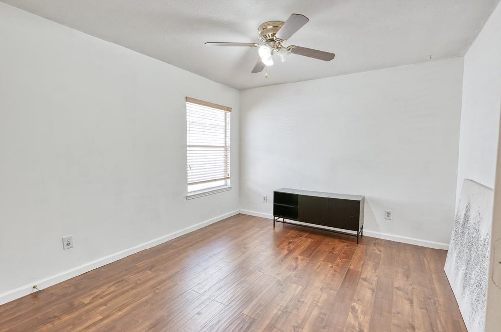 10626 Lyndon Mdw Dr, Houston TX  77095-6666 exterior