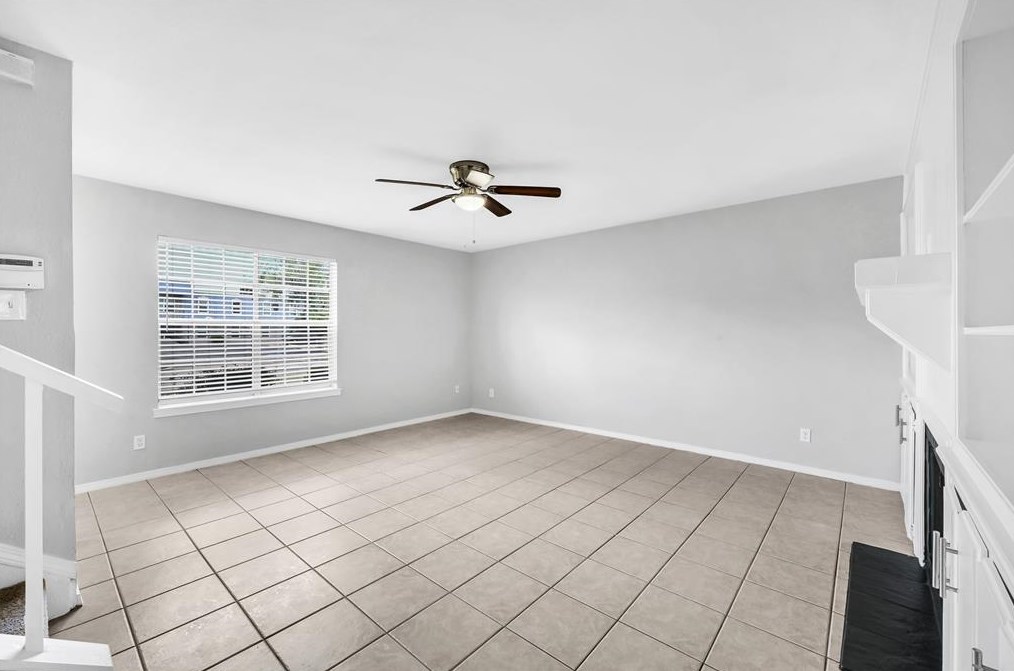 11871 Algonquin Dr, Houston TX  77089-6202 exterior