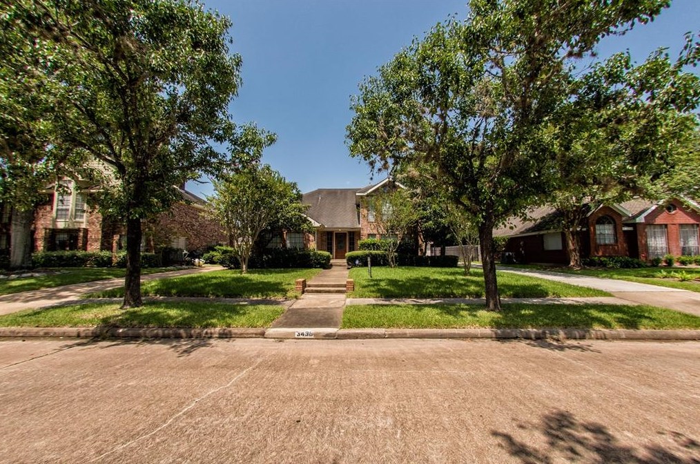 3438 Mimosa Way, Sugar Land TX  77479-2706 exterior