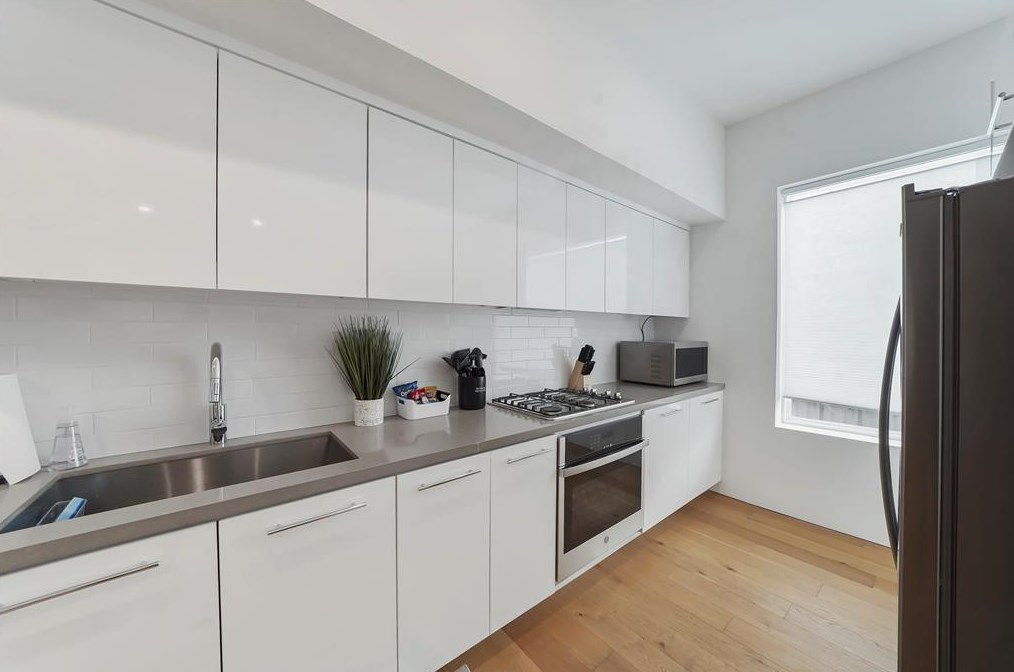 3511 Bell St, Houston TX  77003-4815 exterior