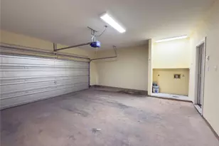 2976 Holly Hall St, Houston, TX 77054 - Photo 23