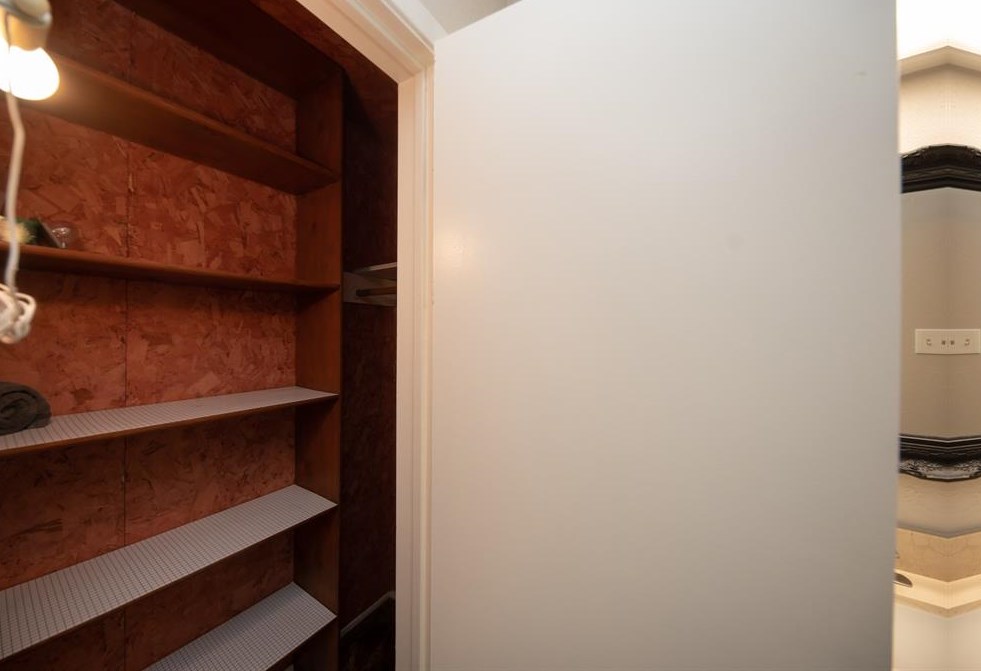 6543 Briar Byu Dr, Houston TX  77072-1769 exterior