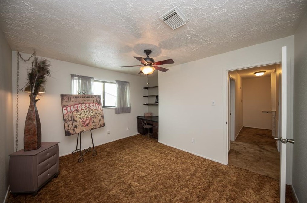 6543 Briar Byu Dr, Houston TX  77072-1769 exterior