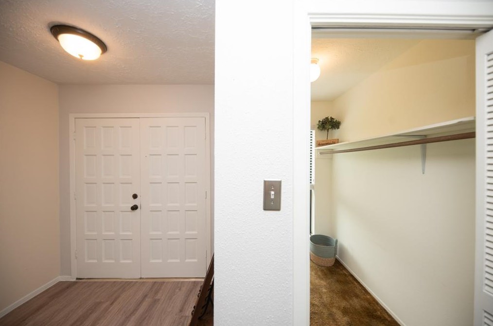 6543 Briar Byu Dr, Houston TX  77072-1769 exterior