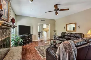 2442 Hodges Bend Cir, Sugar Land, TX 77479 - Photo 7