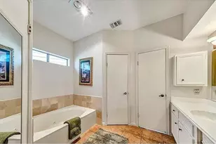 2442 Hodges Bend Cir, Sugar Land, TX 77479 - Photo 19