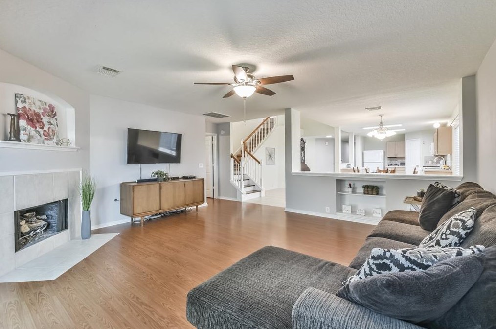 11942 Solon Springs Dr, Tomball TX  77375-1743 exterior