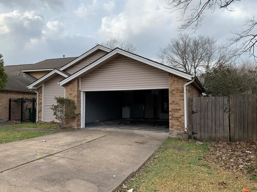 12818 Westpark Dr, Houston TX  77082-3620 exterior