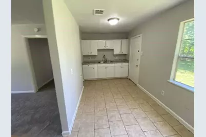 5414 Northridge Drive, Houston, TX 77033 - Photo 5