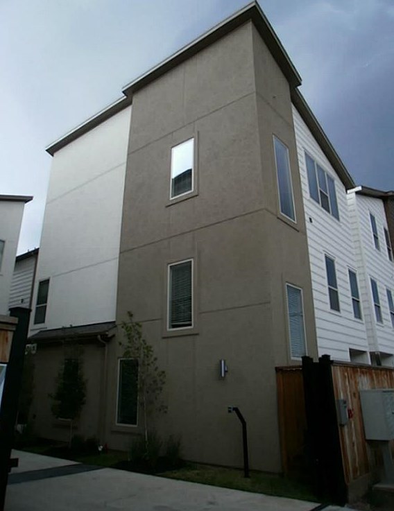 1539 Malone St, Houston TX  77007-3132 exterior