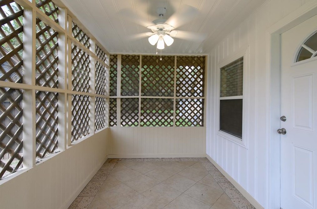 4015 Wynona St, Houston TX  77087-1339 exterior