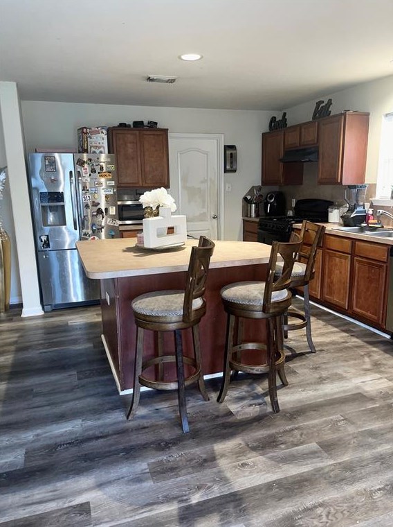 11722 Wainscot Ct, Houston TX  77038-2660 exterior