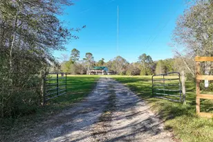 28283 Fm 2090 Rd, Splendora, TX 77372 - Photo 11