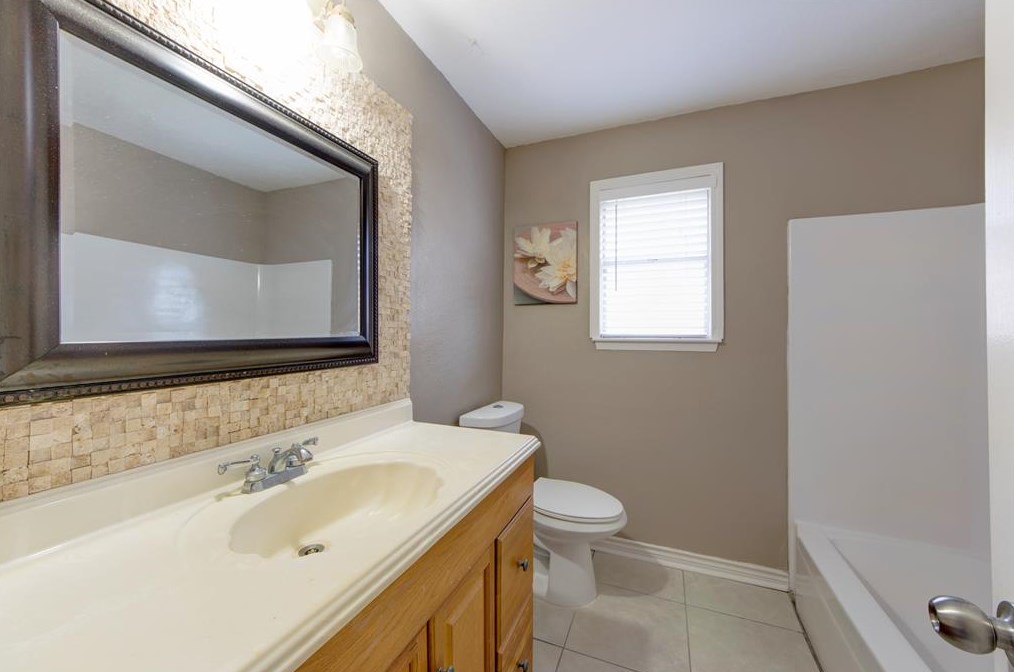 6314 Cpe Forward Dr, Houston TX  77083-1836 exterior