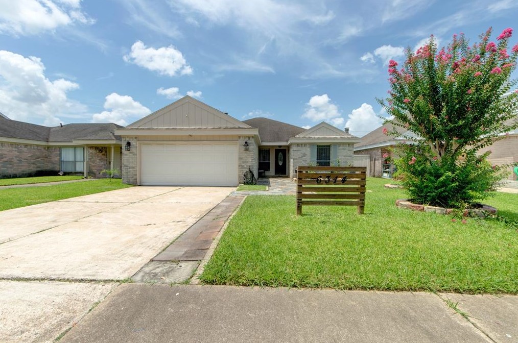 6314 Cpe Forward Dr, Houston TX  77083-1836 exterior