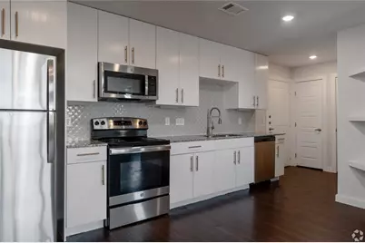 2401 E Oltorf Street #170, Austin, TX 78741 - Photo 11