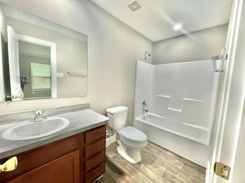 8028 Ethel St, Houston TX  77028-4530 exterior