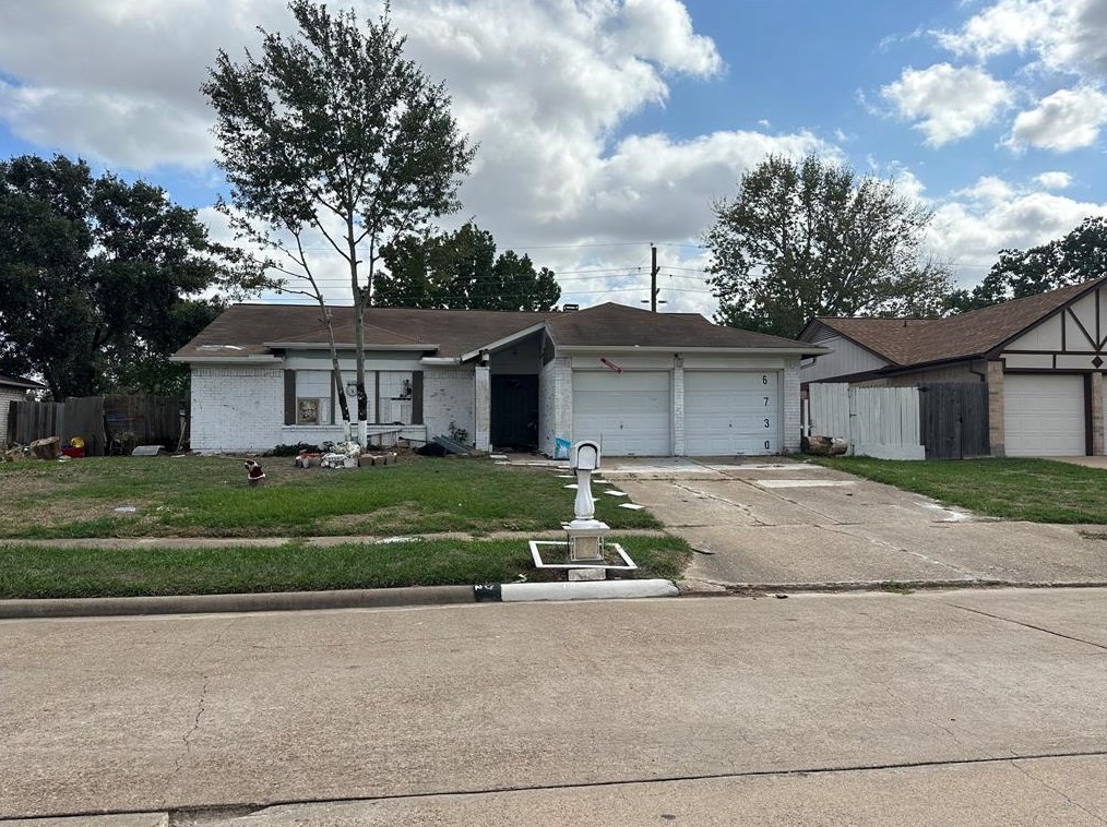 6730 Loch Bruceray Dr, Houston TX  77084-1029 exterior