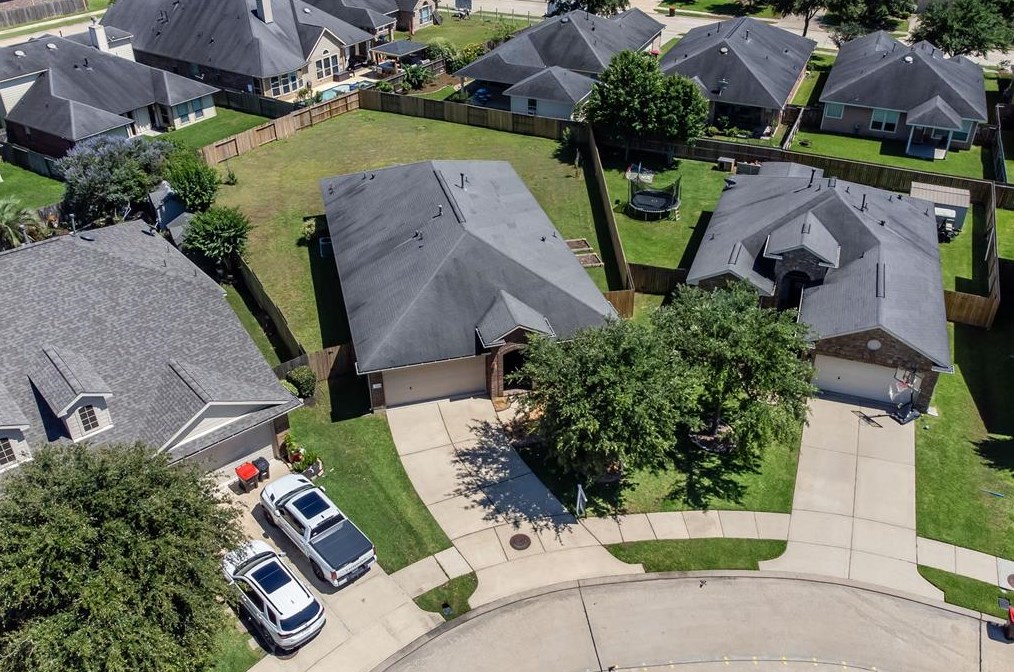 7415 Boerne Creek Dr, Richmond TX 77407-5043 exterior