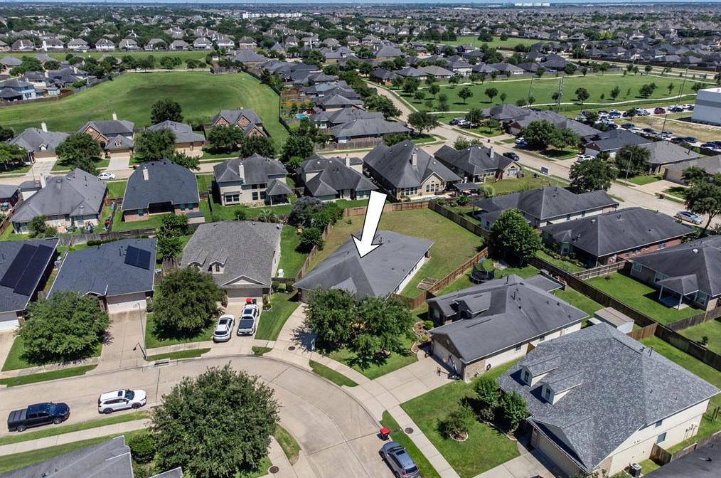 7415 Boerne Creek Dr, Richmond TX 77407-5043 exterior