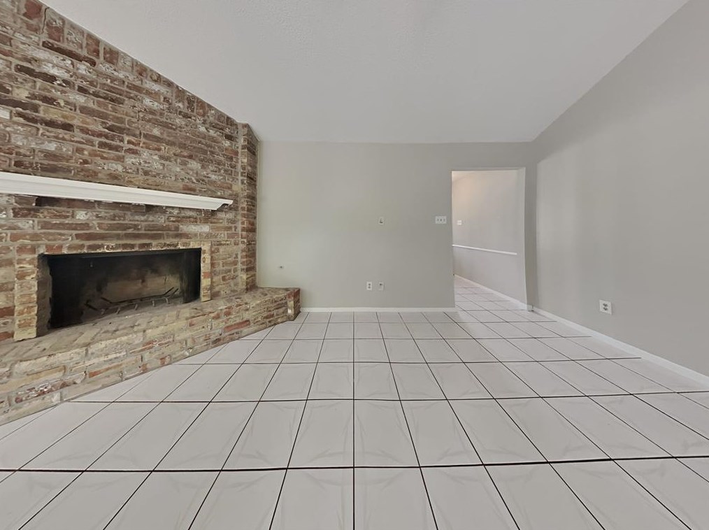 10415 Windriver Dr, Houston TX  77070-5327 exterior
