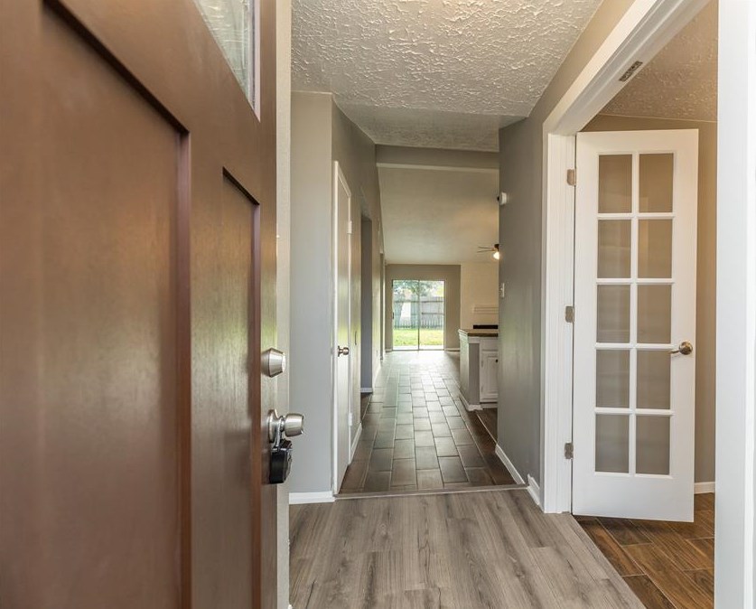 13615 Terrace Creek Cir, Houston TX  77014-2026 exterior