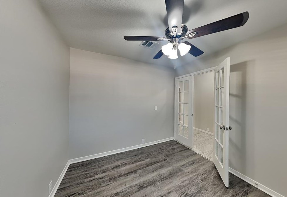17307 Summit Canyon Dr, Houston TX  77095-6945 exterior