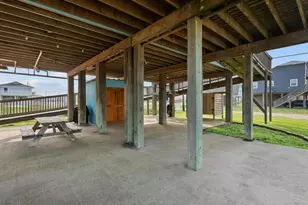 818 Surf Dr, Surfside Beach, TX 77541 - Photo 27