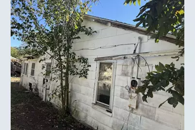 948 S Williamson Street, Giddings, TX 78942 - Photo 3