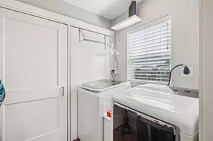 22212 Cantina Dr, Galveston, TX 77554 - Photo 23