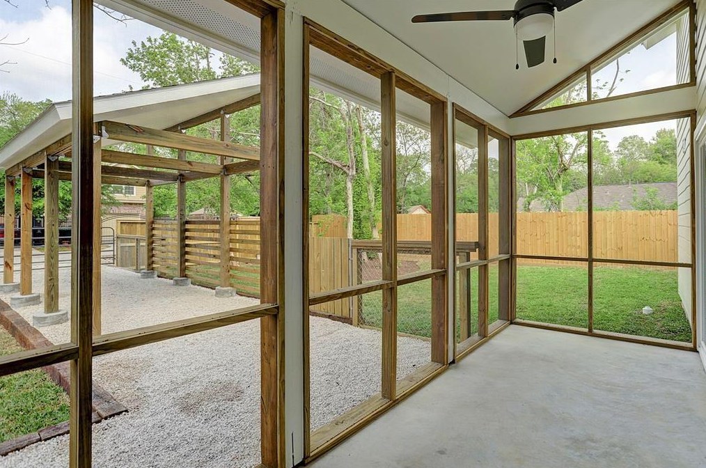 6712 Cohn St, Houston TX  77091-2204 exterior
