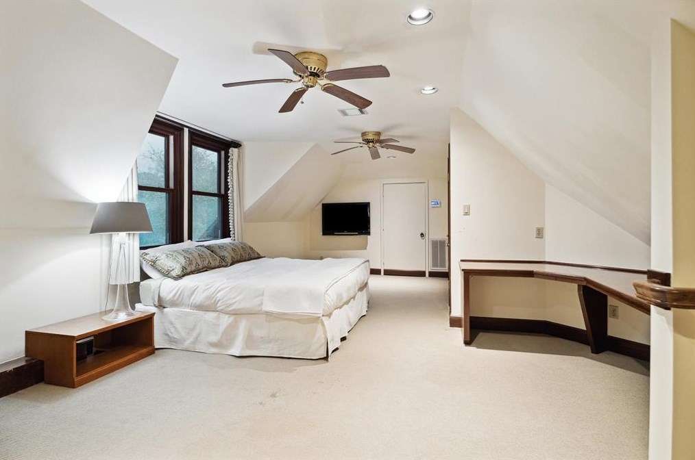 1517 Kirby Dr, Houston TX 77005-3143 exterior