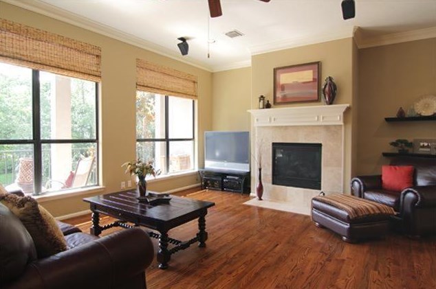610 Reinerman St, Houston TX  77007-5235 exterior