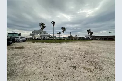 1330 Resort Road, Crystal Beach, TX 77650 - Photo 9