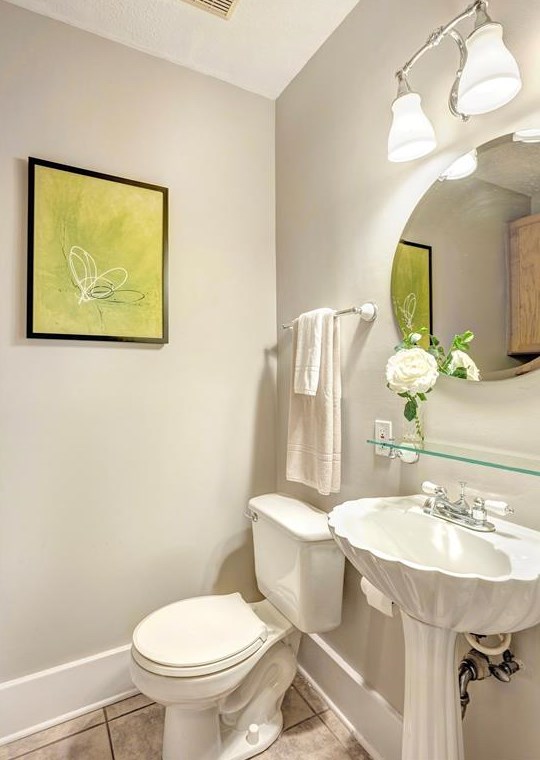 1530 Harvard St, Houston TX  77008-4217 exterior