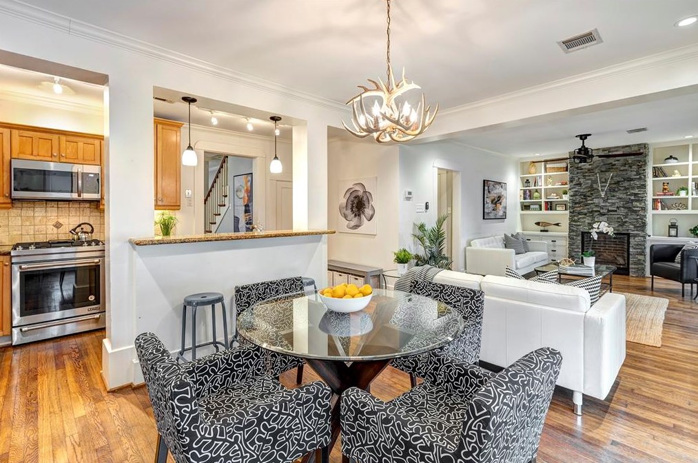 1530 Harvard St, Houston TX  77008-4217 exterior