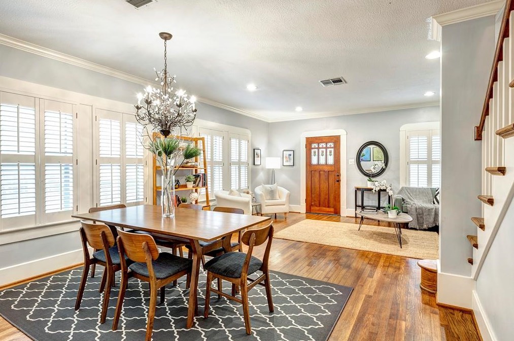 1530 Harvard St, Houston TX  77008-4217 exterior