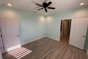 986 Seagull Ln, Crystal Beach, TX 77650 - Photo 31