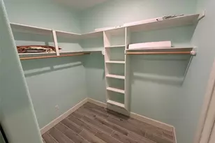 986 Seagull Ln, Crystal Beach, TX 77650 - Photo 37