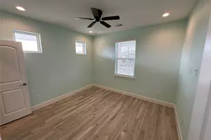 986 Seagull Ln, Crystal Beach, TX 77650 - Photo 27