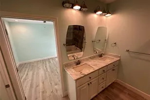 986 Seagull Ln, Crystal Beach, TX 77650 - Photo 35