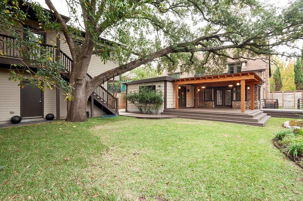 1849 Portsmouth, Houston TX  77098-4023 exterior