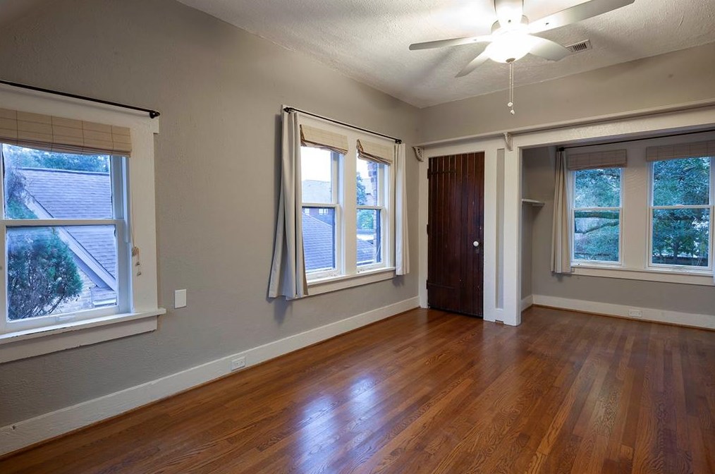 1849 Portsmouth, Houston TX  77098-4023 exterior