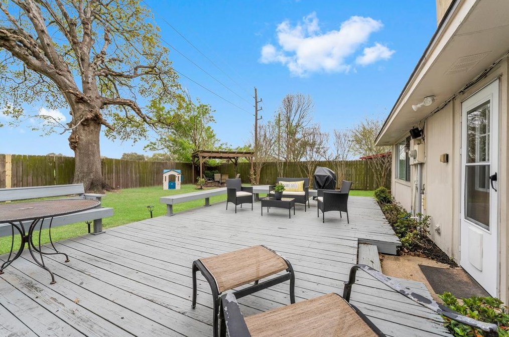 2606 Amaranth Dr, Houston TX  77084-4332 exterior