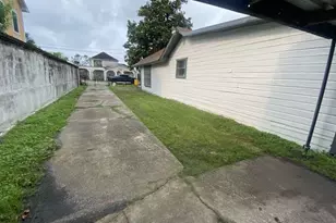 7015 Boyce St, Houston, TX 77020 - Photo 11